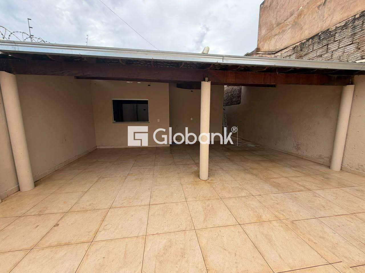 Casa 3 quartos para aluguel Conjunto Cristo Rei 110m² Montes Claros MG: