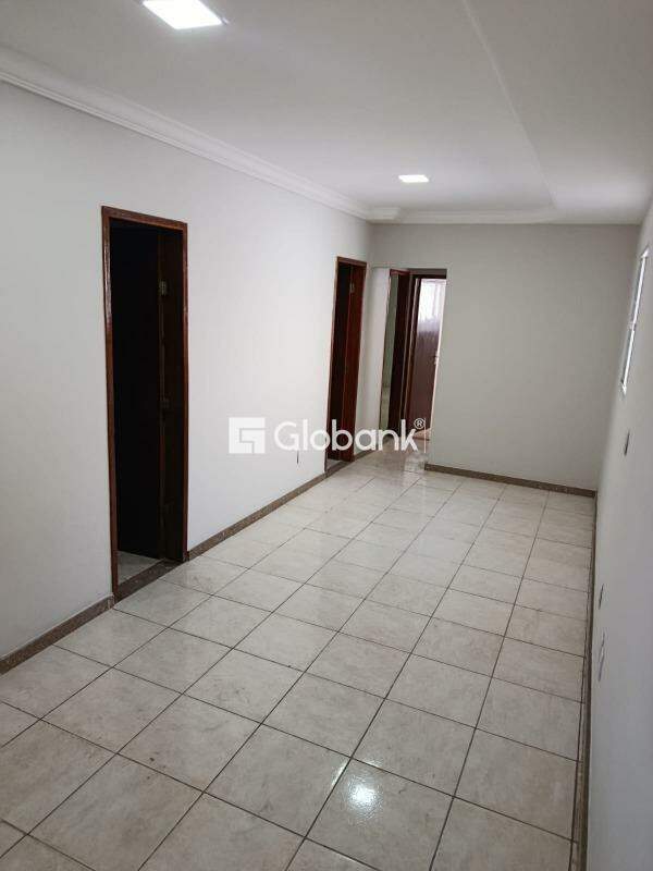 Casa 3 quartos à venda Planalto 150m² Montes Claros MG: 