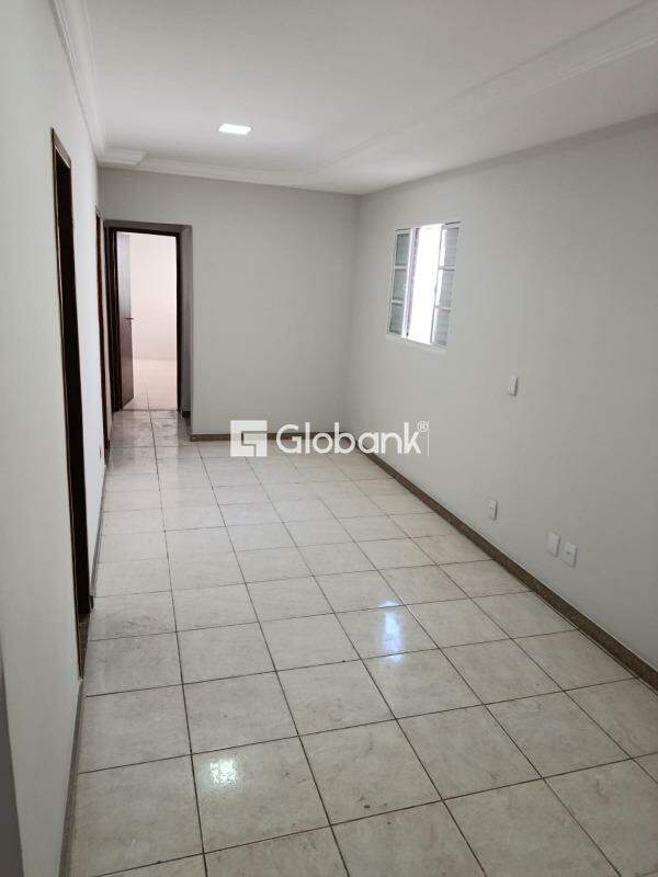 Casa 3 quartos à venda Planalto 150m² Montes Claros MG: 