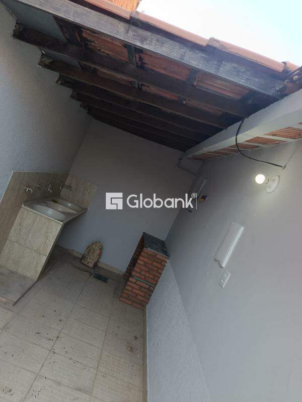 Casa 3 quartos à venda Planalto 150m² Montes Claros MG: 