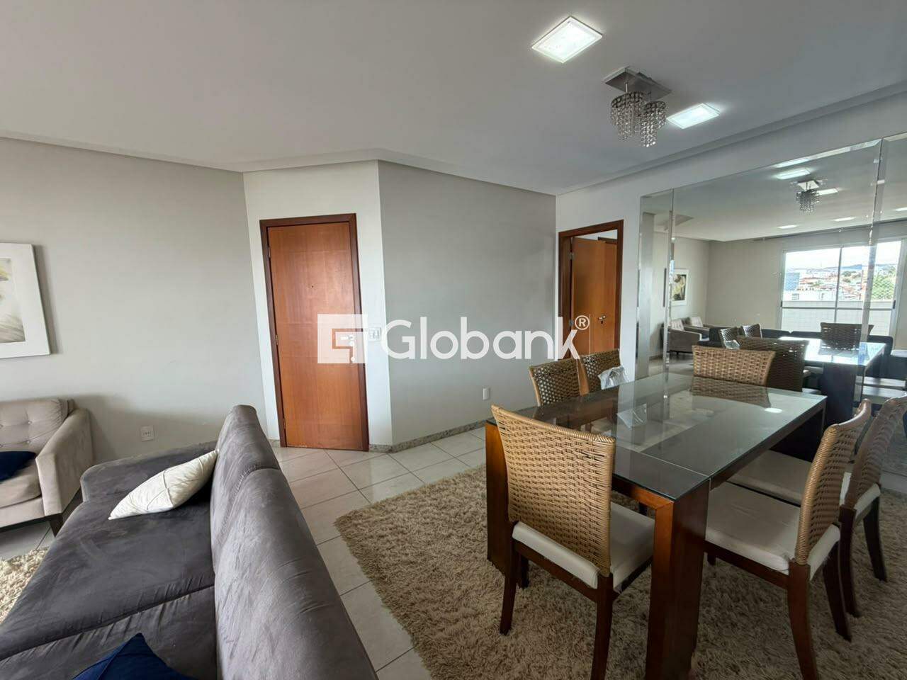 Apartamento 3 quartos para aluguel Melo 110m² Montes Claros MG: 