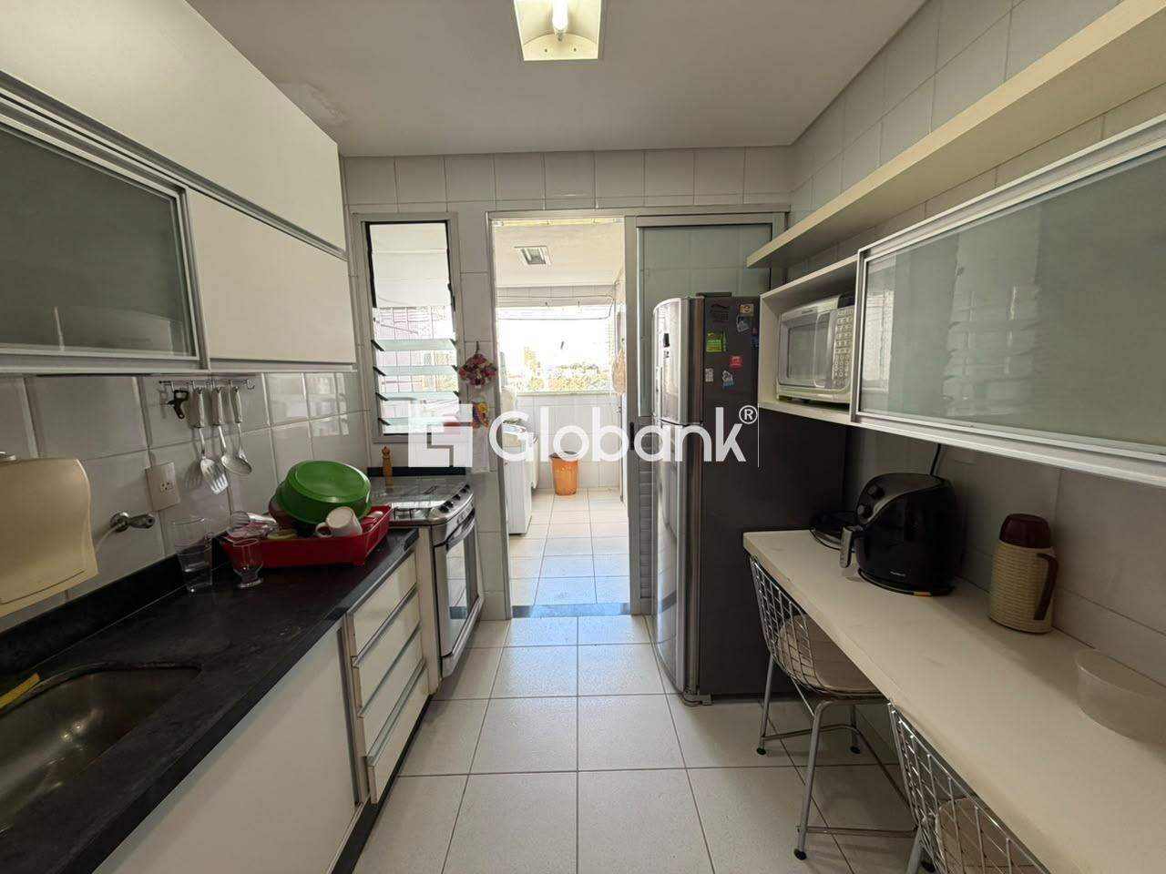 Apartamento 3 quartos para aluguel Melo 110m² Montes Claros MG: 