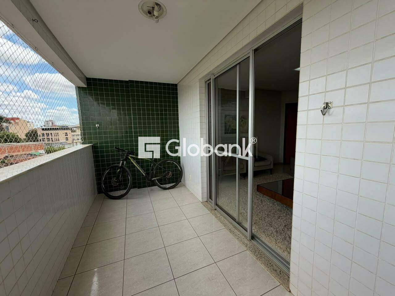Apartamento 3 quartos para aluguel Melo 110m² Montes Claros MG: 