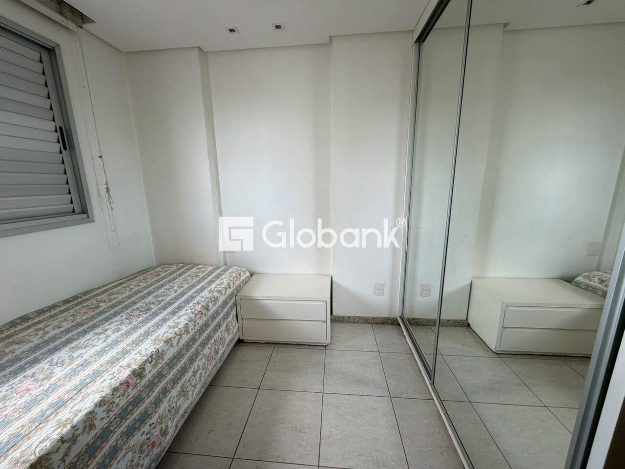 Apartamento 3 quartos para aluguel Melo 110m² Montes Claros MG: 