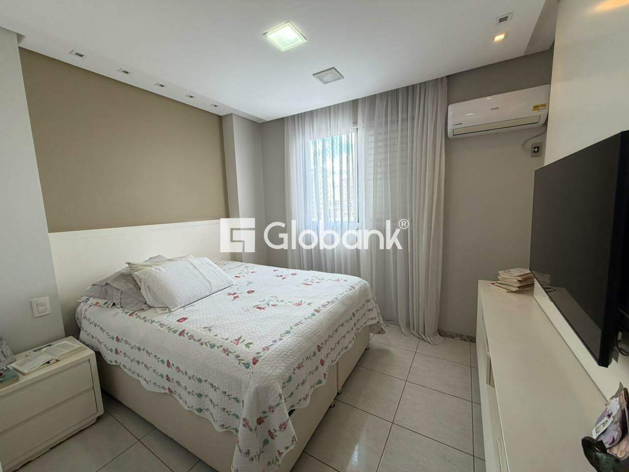 Apartamento 3 quartos para aluguel Melo 110m² Montes Claros MG: 
