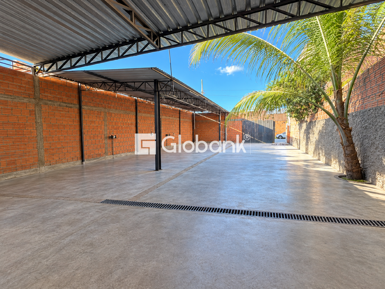 Galpão para aluguel Vila Campos 250m² Montes Claros MG: 