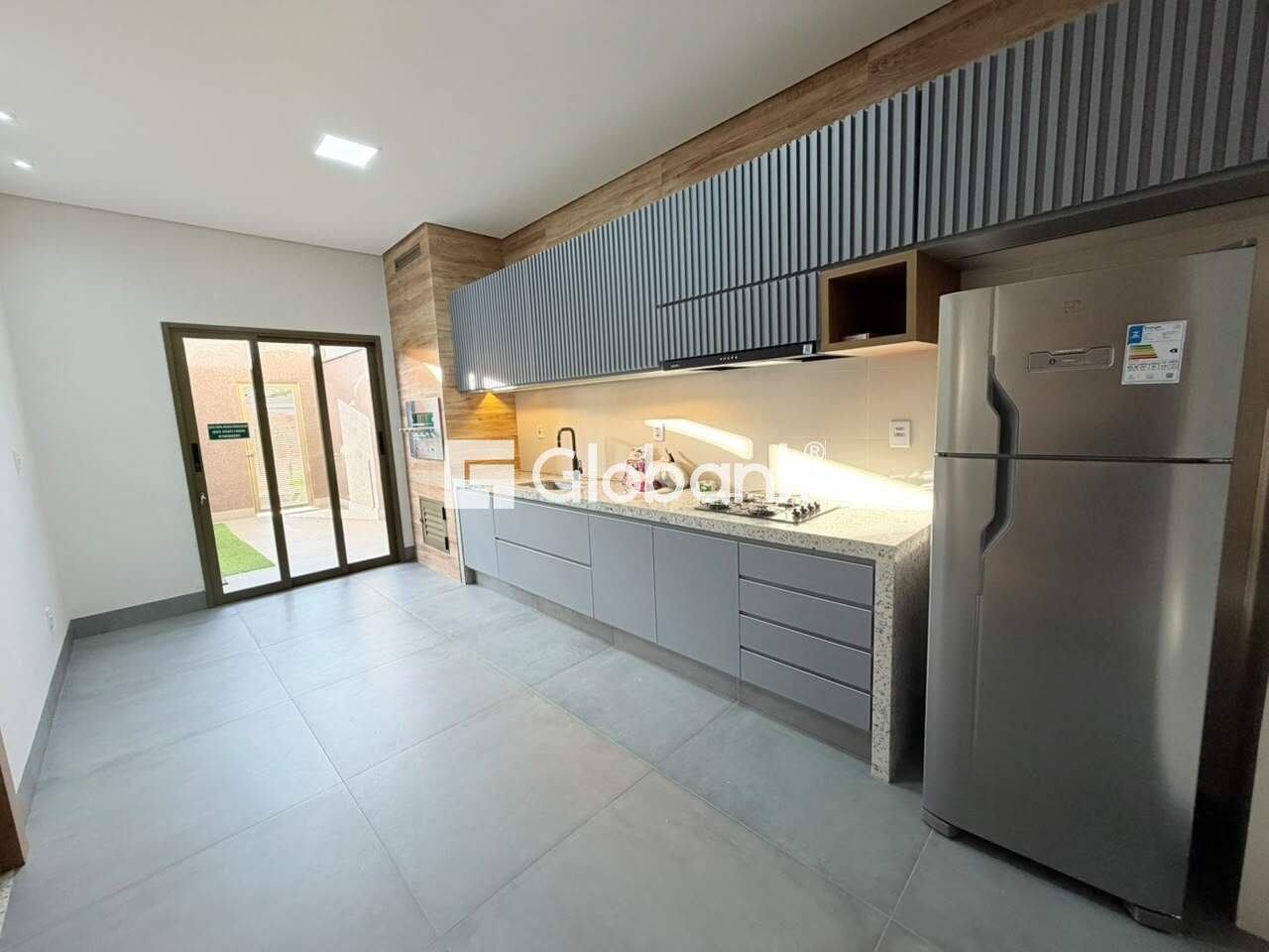 Apartamento 3 quartos para aluguel Augusta Mota 115m² Montes Claros MG: Área gourmet do predio