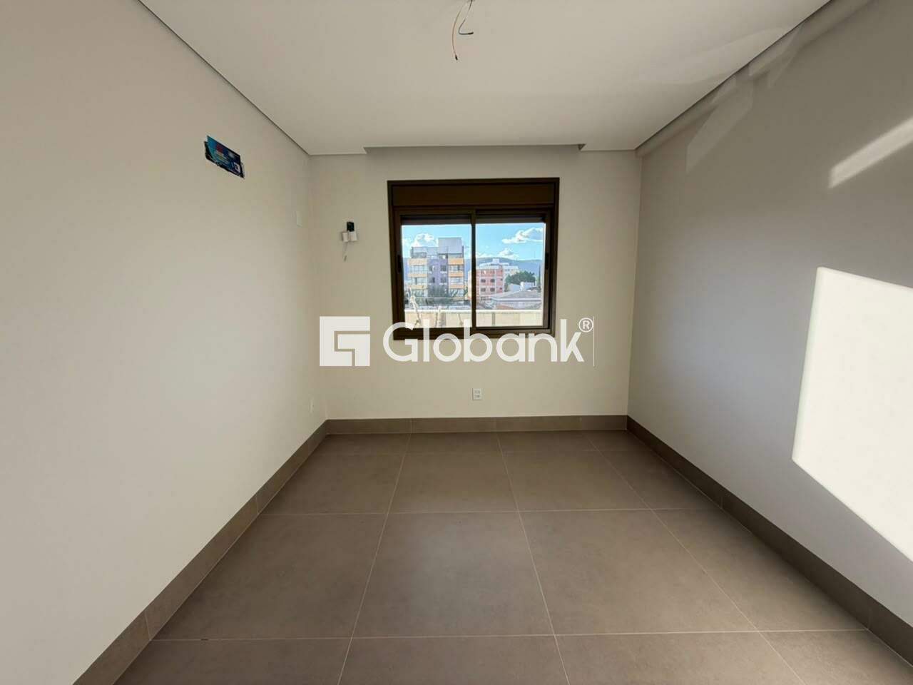 Apartamento 3 quartos para aluguel Augusta Mota 115m² Montes Claros MG: 