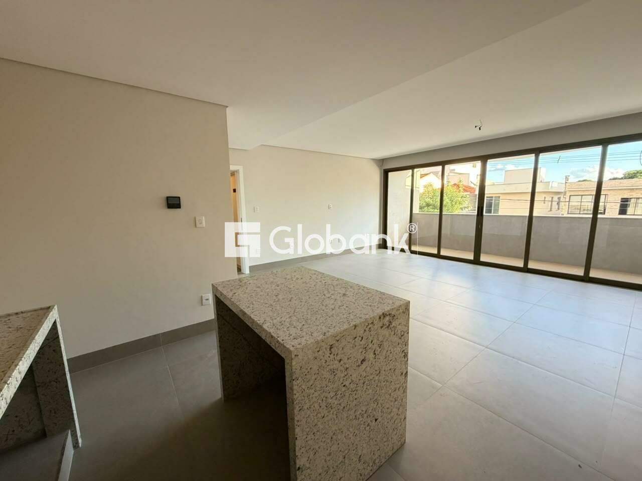 Apartamento 3 quartos para aluguel Augusta Mota 115m² Montes Claros MG: 