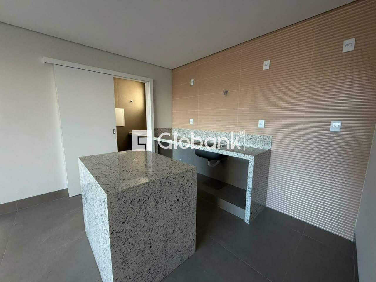 Apartamento 3 quartos para aluguel Augusta Mota 115m² Montes Claros MG: 