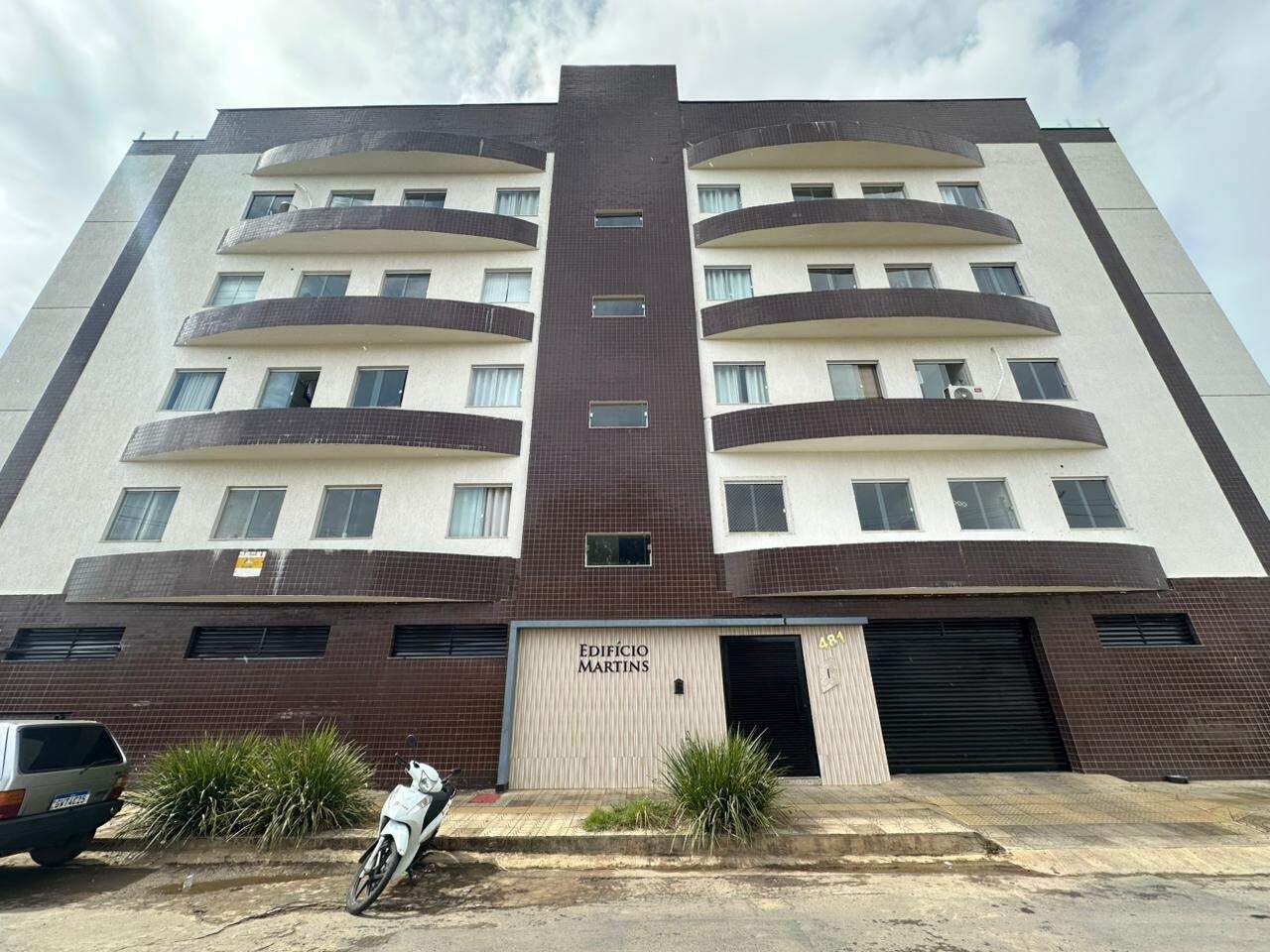 Apartamento 2 quartos para aluguel Barcelona Park 70m² Montes Claros MG: Fachada