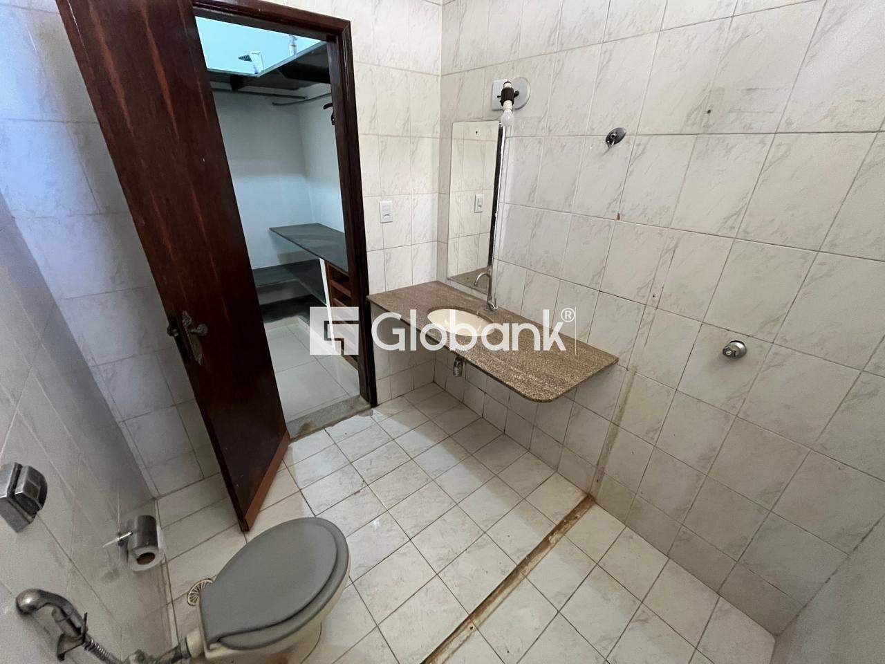 Casa 3 quartos para aluguel Todos os Santos 85m² Montes Claros MG: 