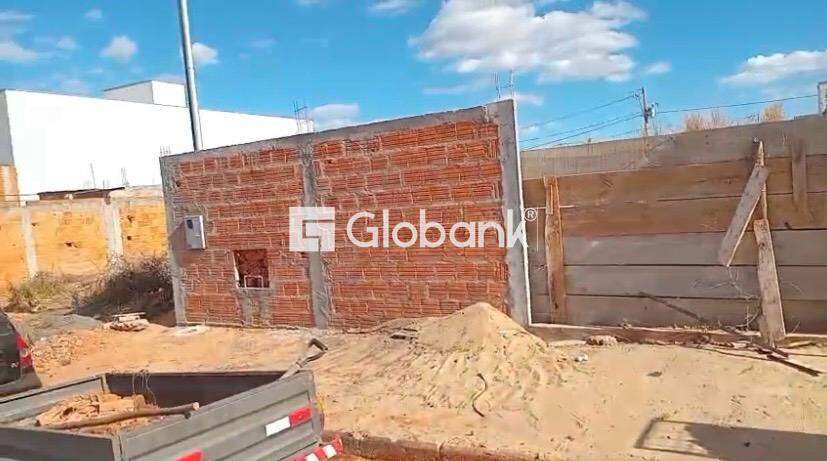 Terreno à venda Loteamento Novo Primavera 180m² Montes Claros MG: 