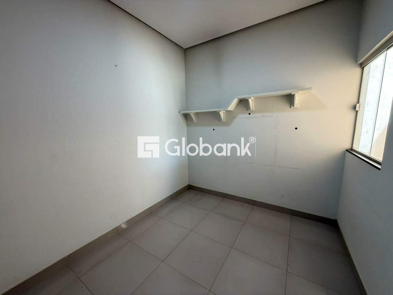 Casa 2 quartos para aluguel Jardim Olímpico 90m² Montes Claros MG: 