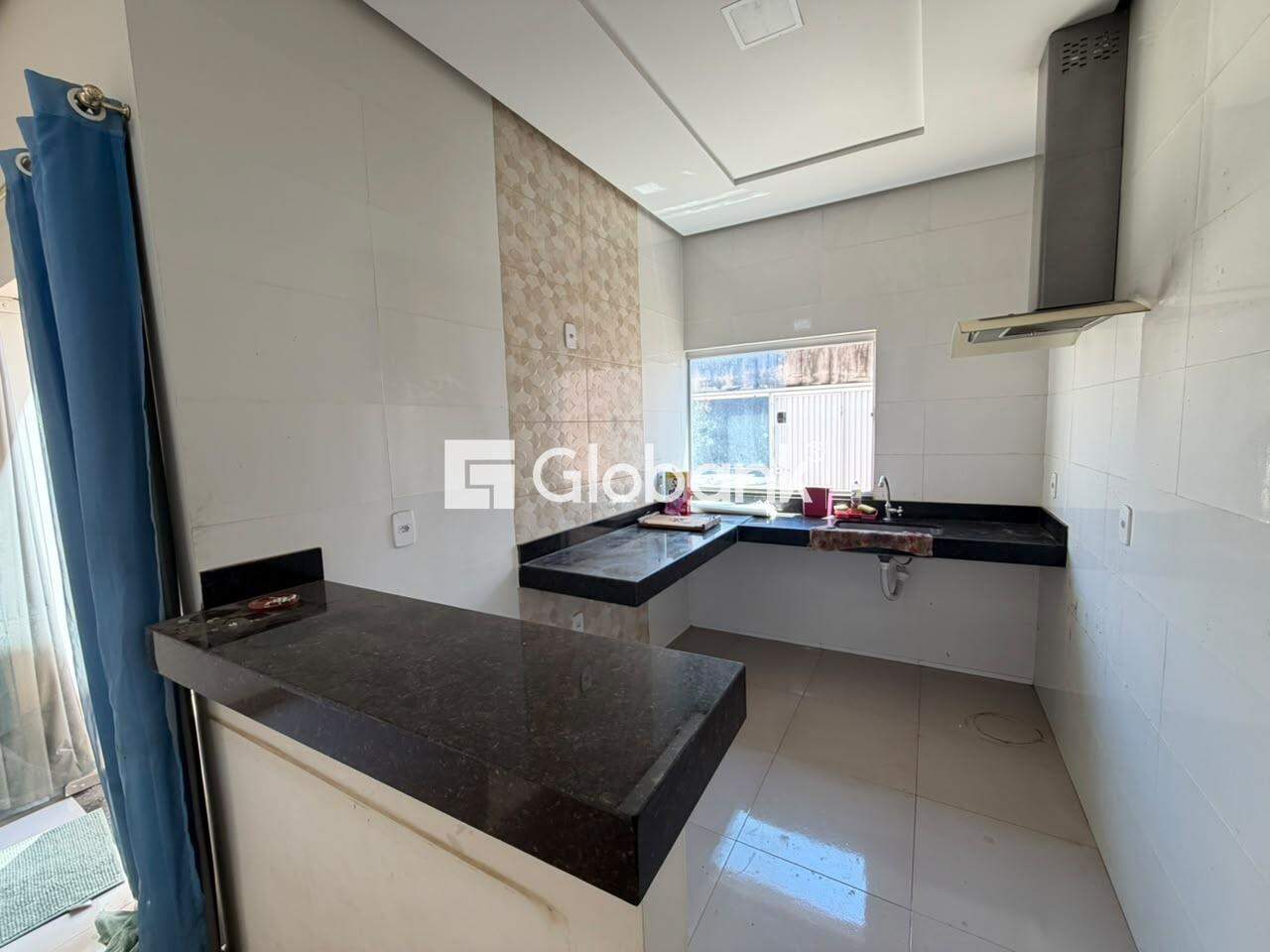 Casa 2 quartos para aluguel Jardim Olímpico 90m² Montes Claros MG: 