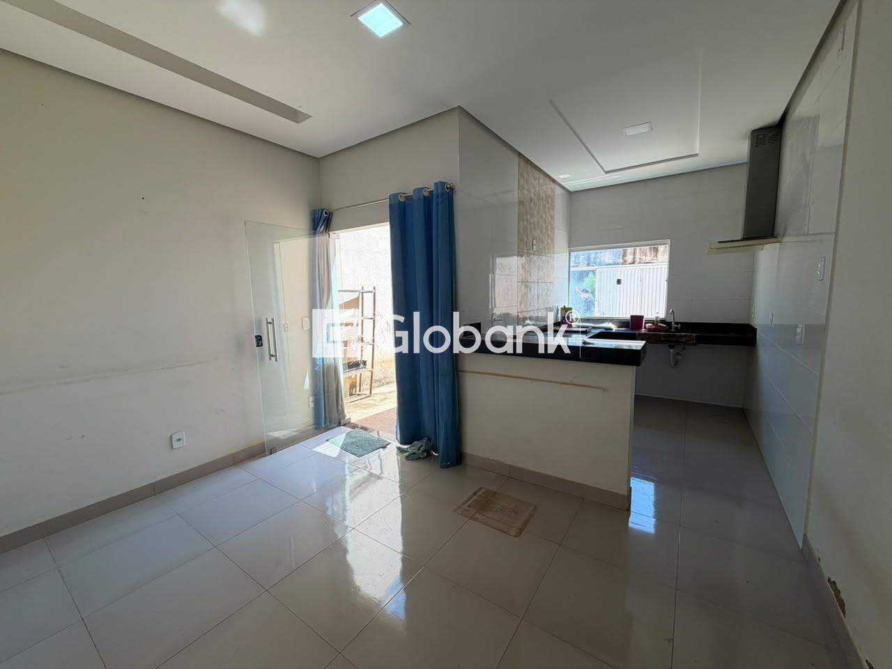 Casa 2 quartos para aluguel Jardim Olímpico 90m² Montes Claros MG: 