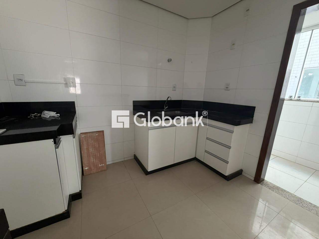 Apartamento 3 quartos para aluguel Morada do Sol 98m² Montes Claros MG: