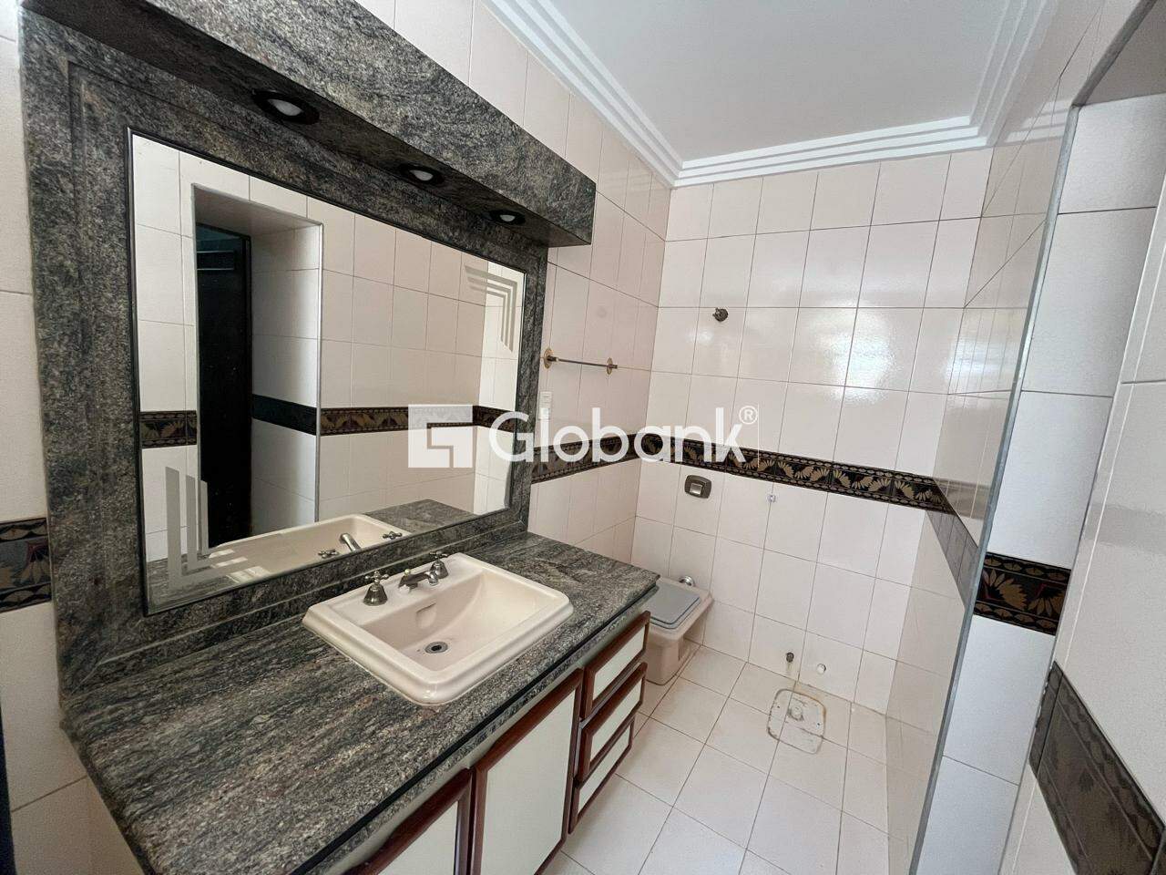 Casa 3 quartos para aluguel Morada do Sol 194m² Montes Claros MG: 