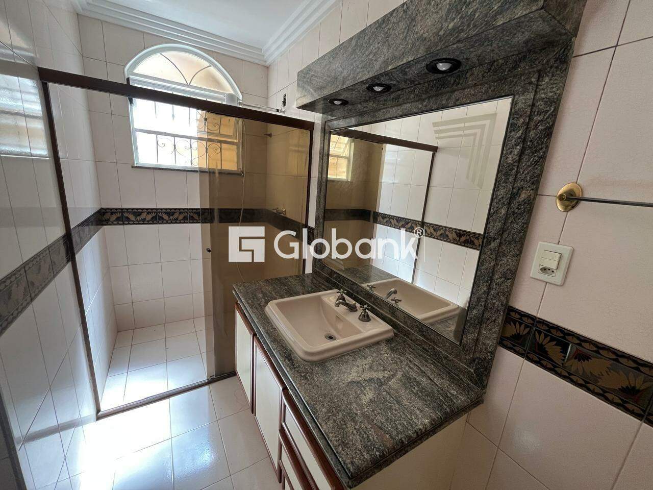 Casa 3 quartos para aluguel Morada do Sol 194m² Montes Claros MG: 