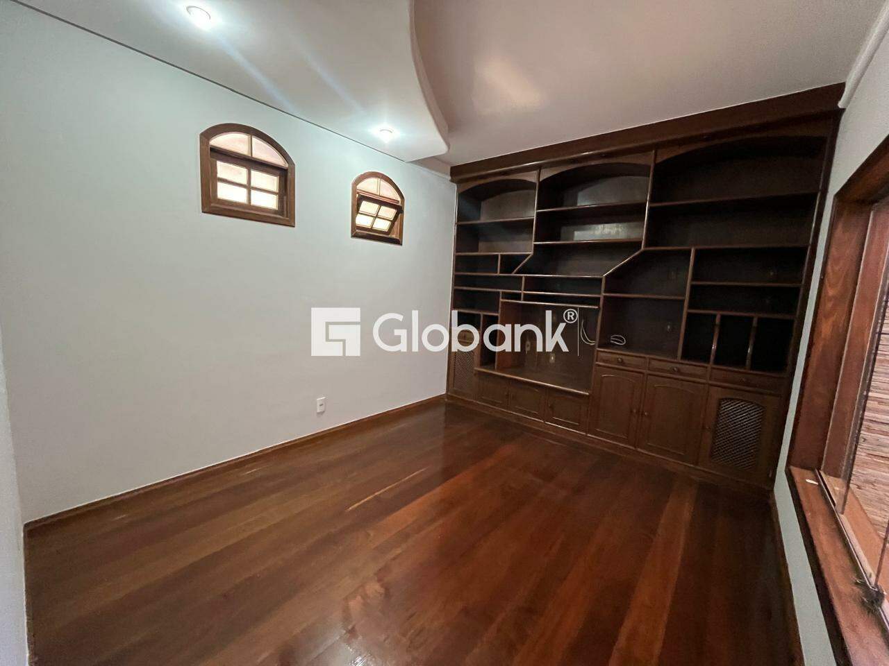Casa 3 quartos para aluguel Morada do Sol 194m² Montes Claros MG: 