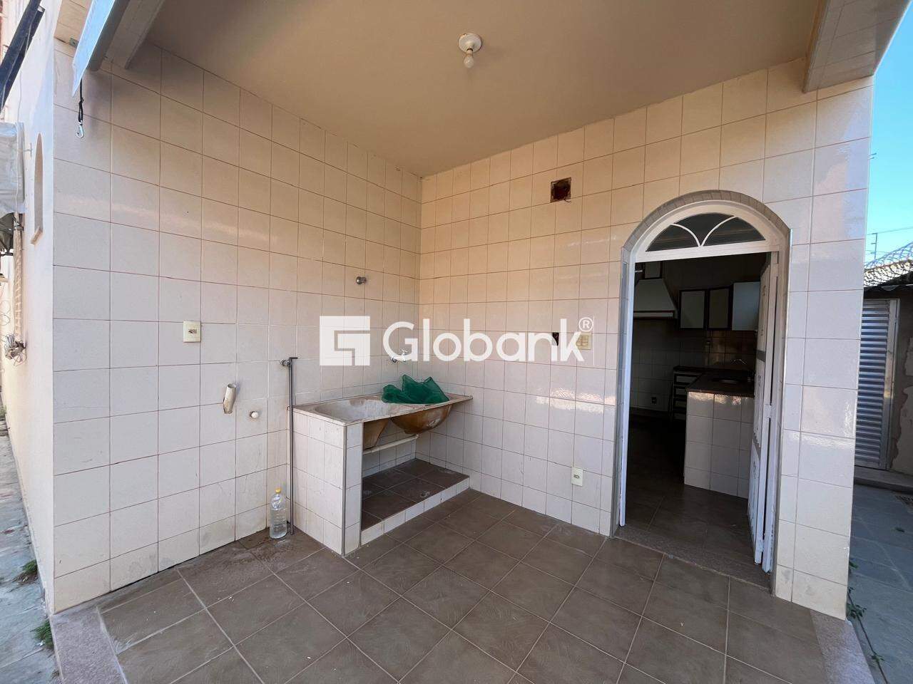 Casa 3 quartos para aluguel Morada do Sol 194m² Montes Claros MG: 