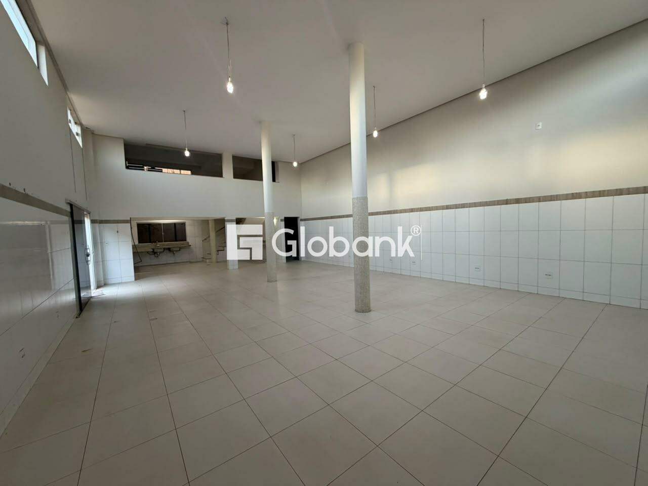Galpão para aluguel Jardim Brasil 150m² Montes Claros MG: 