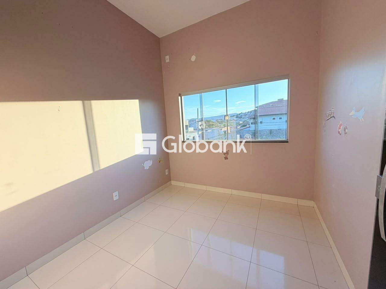 Casa 3 quartos para aluguel Jardim Brasil 160m² Montes Claros MG: 