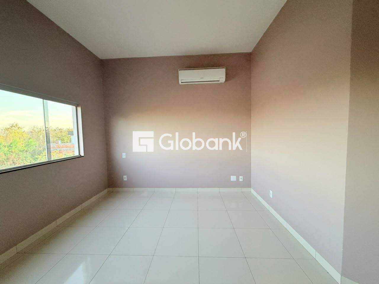 Casa 3 quartos para aluguel Jardim Brasil 160m² Montes Claros MG: 