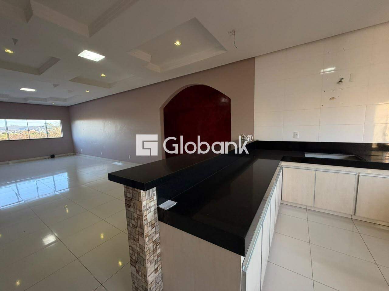 Casa 3 quartos para aluguel Jardim Brasil 160m² Montes Claros MG: 