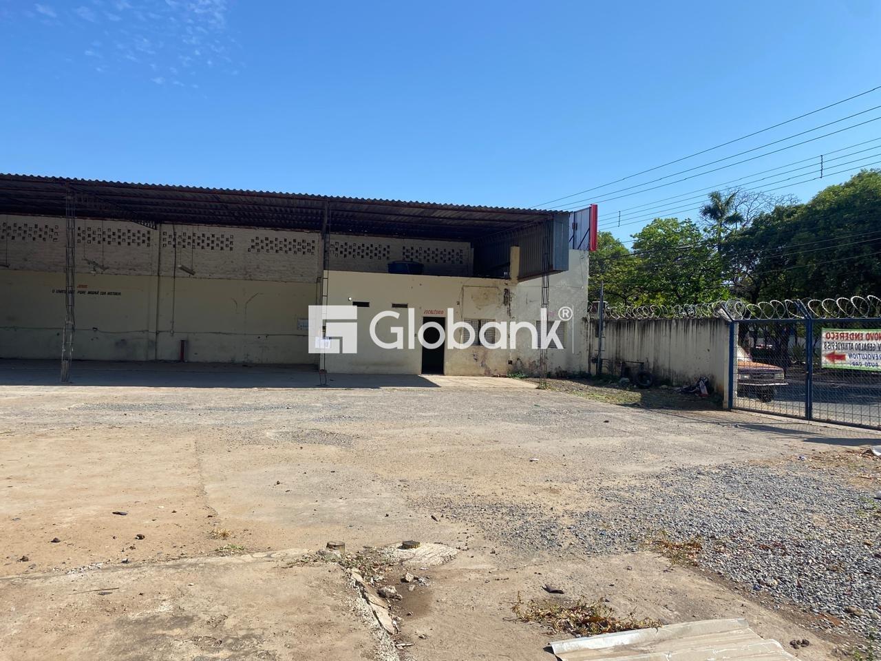 Galpão para aluguel Alto São João 800m² Montes Claros MG: 