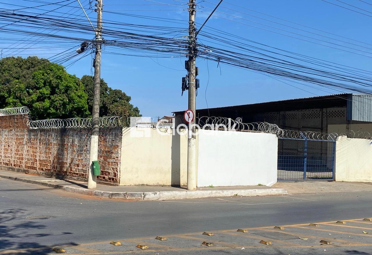 Galpão para aluguel Alto São João 800m² Montes Claros MG: 