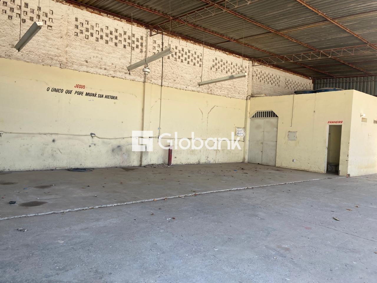 Galpão para aluguel Alto São João 800m² Montes Claros MG: 