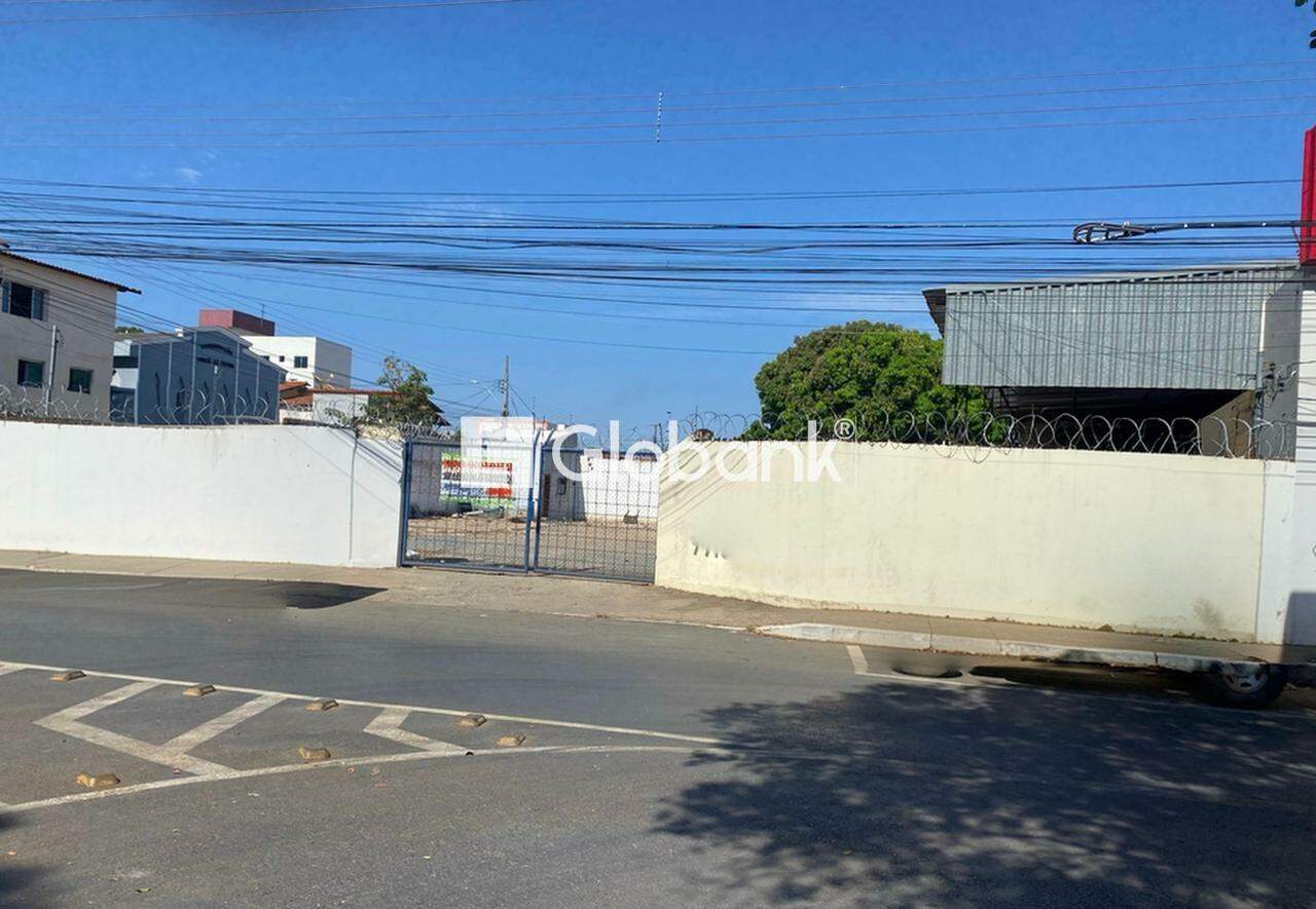 Galpão para aluguel Alto São João 800m² Montes Claros MG: 