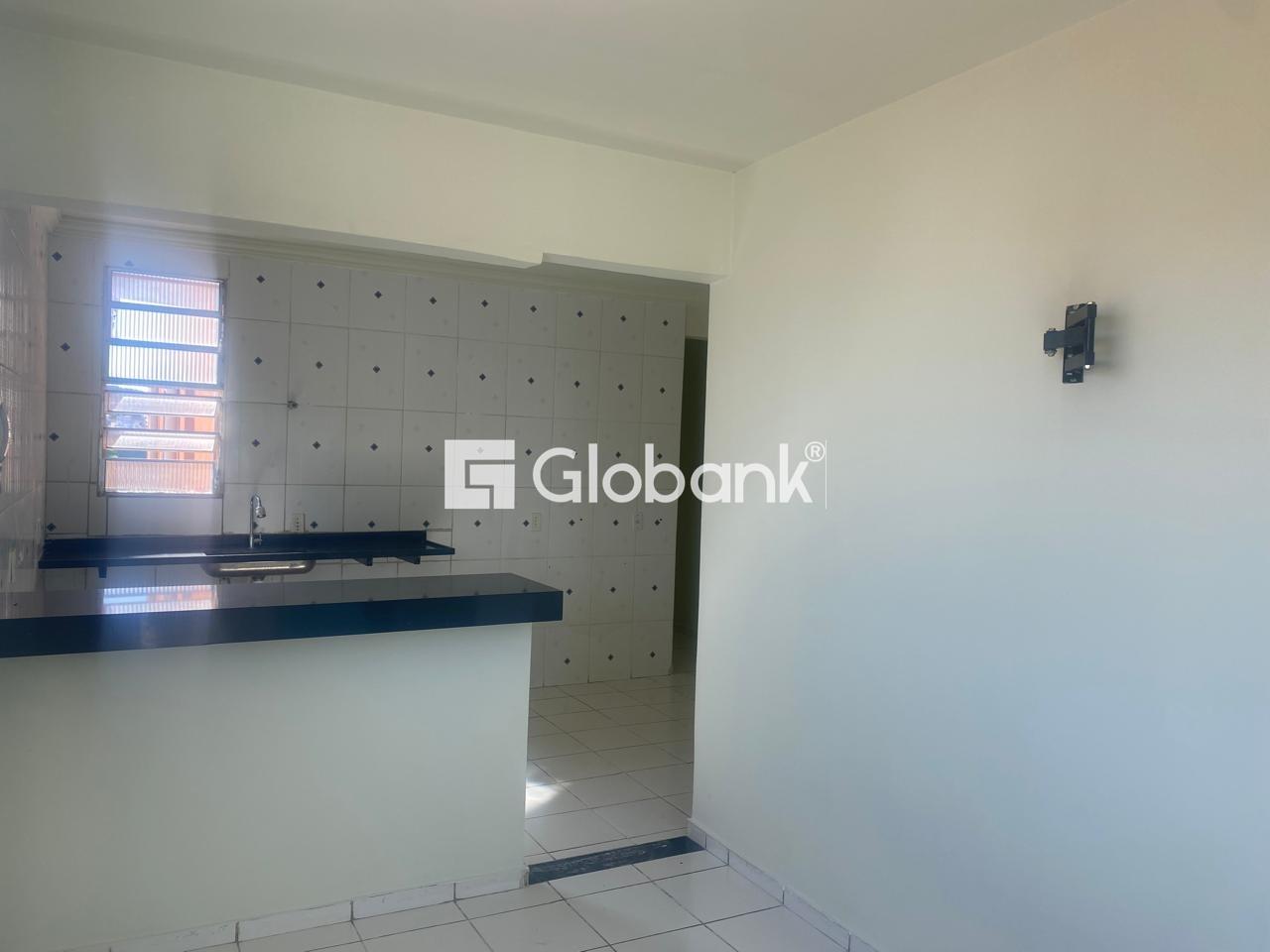 Apartamento 3 quartos para aluguel Jardim São Luiz 54m² Montes Claros MG: 