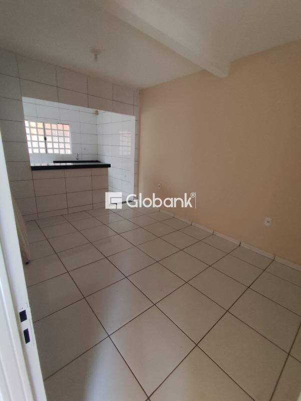 Casa 3 quartos à venda São Judas Tadeu 126m² Montes Claros MG: 