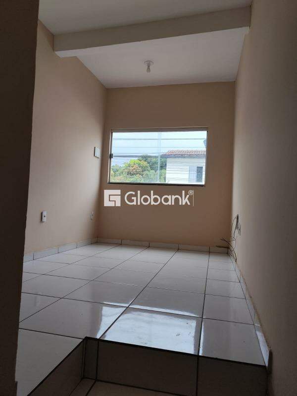Casa 3 quartos à venda São Judas Tadeu 126m² Montes Claros MG: