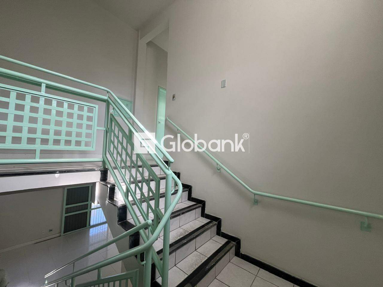 Casa comercial 5 quartos para aluguel Cidade Nova 300m² Montes Claros MG: 