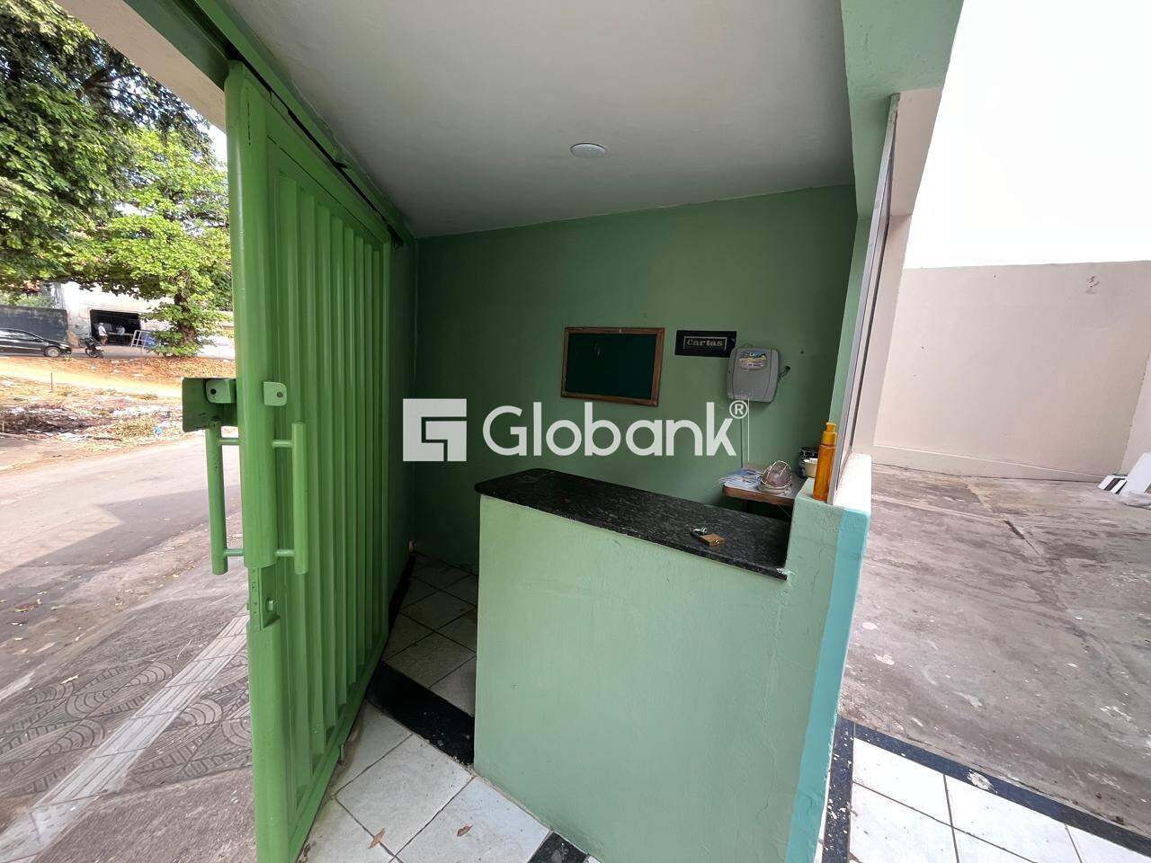 Casa comercial 5 quartos para aluguel Cidade Nova 300m² Montes Claros MG: 