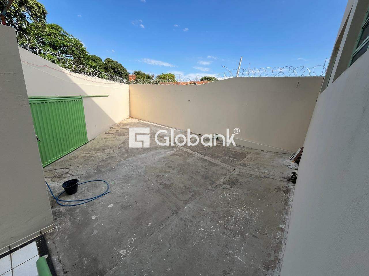 Casa comercial 5 quartos para aluguel Cidade Nova 300m² Montes Claros MG: 