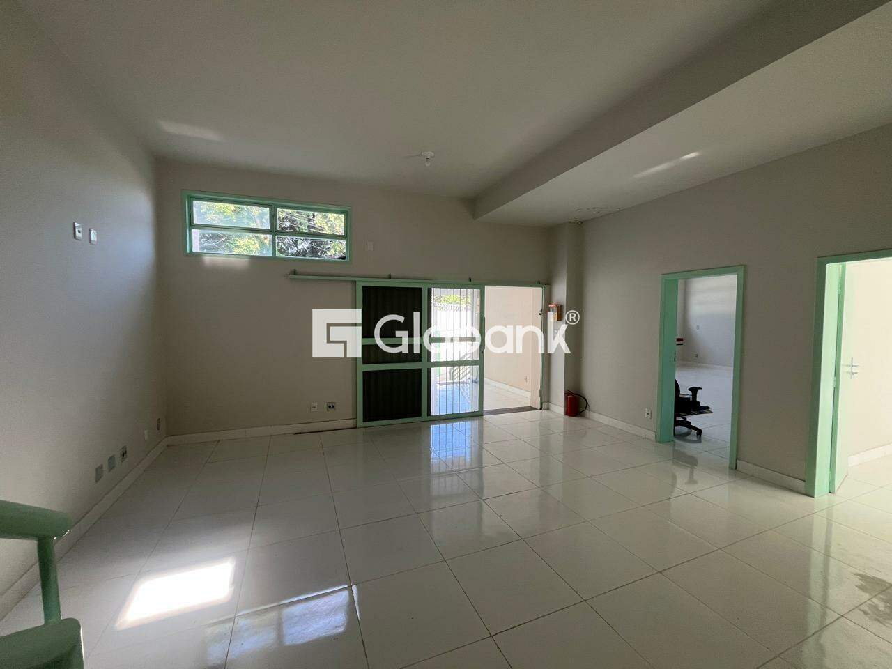 Casa comercial 5 quartos para aluguel Cidade Nova 300m² Montes Claros MG: 