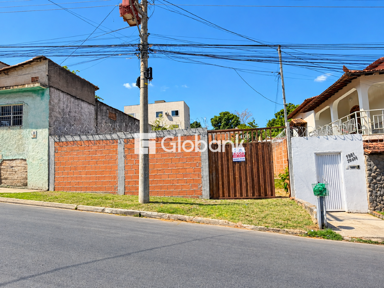 Terreno para aluguel Lourdes 300m² Montes Claros MG: 