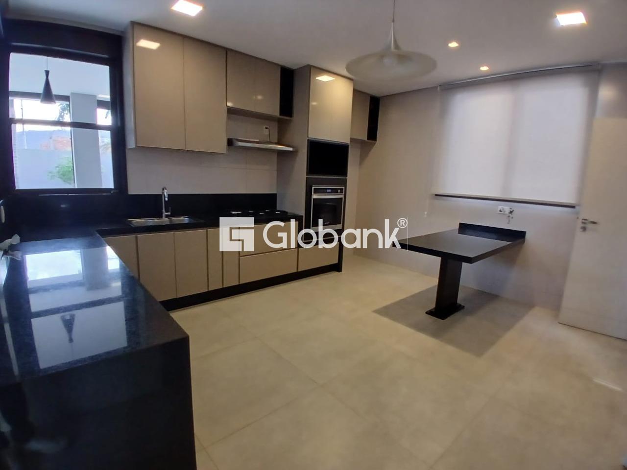 Casa 4 quartos à venda Residencial Grand Royale 360m² Montes Claros MG: Cozinha