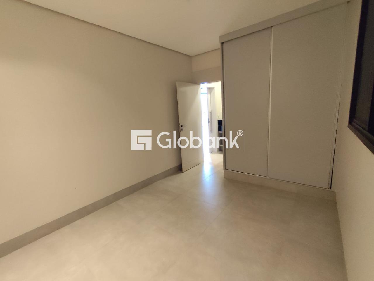 Casa 4 quartos à venda Residencial Grand Royale 360m² Montes Claros MG: Quarto