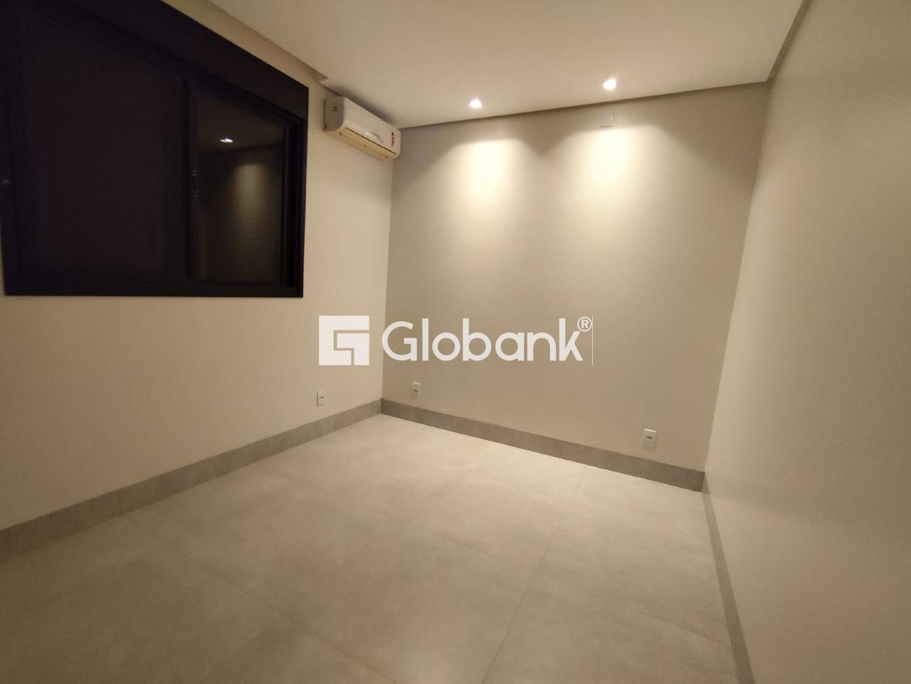 Casa 4 quartos à venda Residencial Grand Royale 360m² Montes Claros MG: Quarto