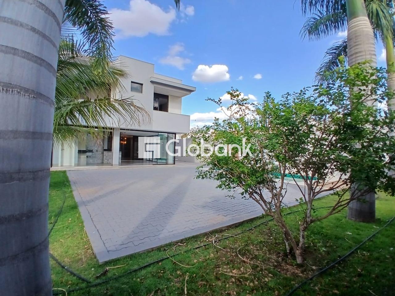 Casa 4 quartos à venda Residencial Grand Royale 360m² Montes Claros MG: 
