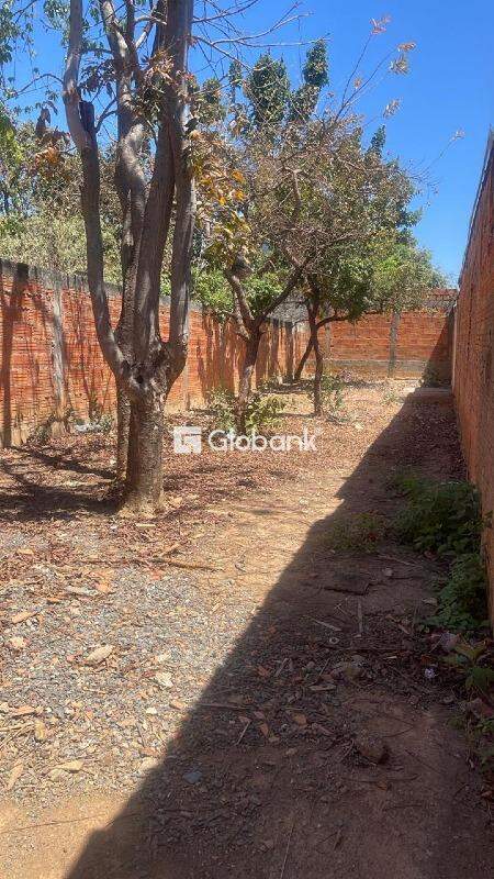 Terreno à venda Santo Amaro 180m² Montes Claros MG: 