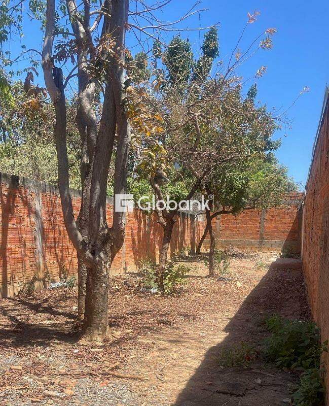 Terreno à venda Santo Amaro 180m² Montes Claros MG: 