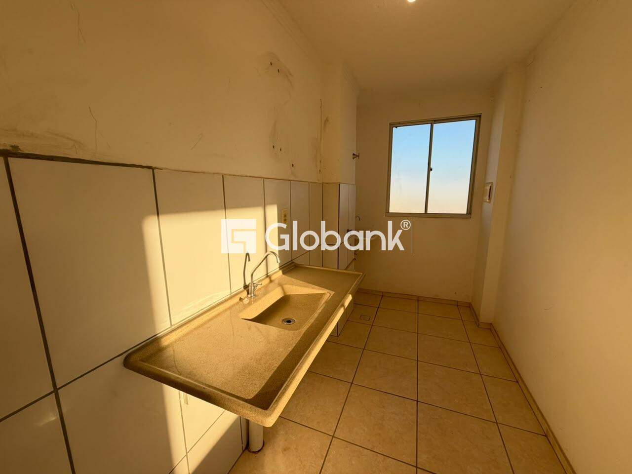 Apartamento 2 quartos para aluguel Vila Atlântida 48m² Montes Claros MG: