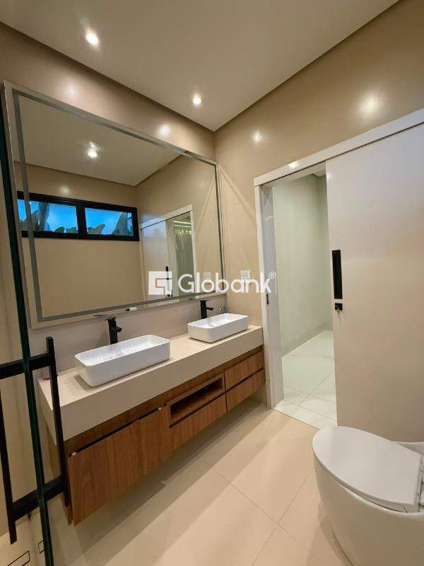 Casa 3 quartos para aluguel Jardim Primavera 109m² Montes Claros MG: 