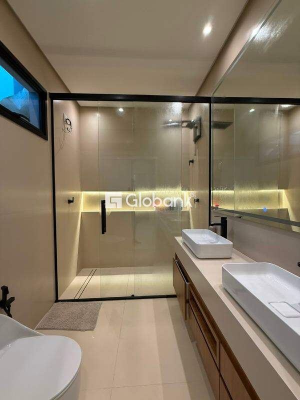 Casa 3 quartos para aluguel Jardim Primavera 109m² Montes Claros MG: 